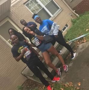 Meet your Posher, Gary rock